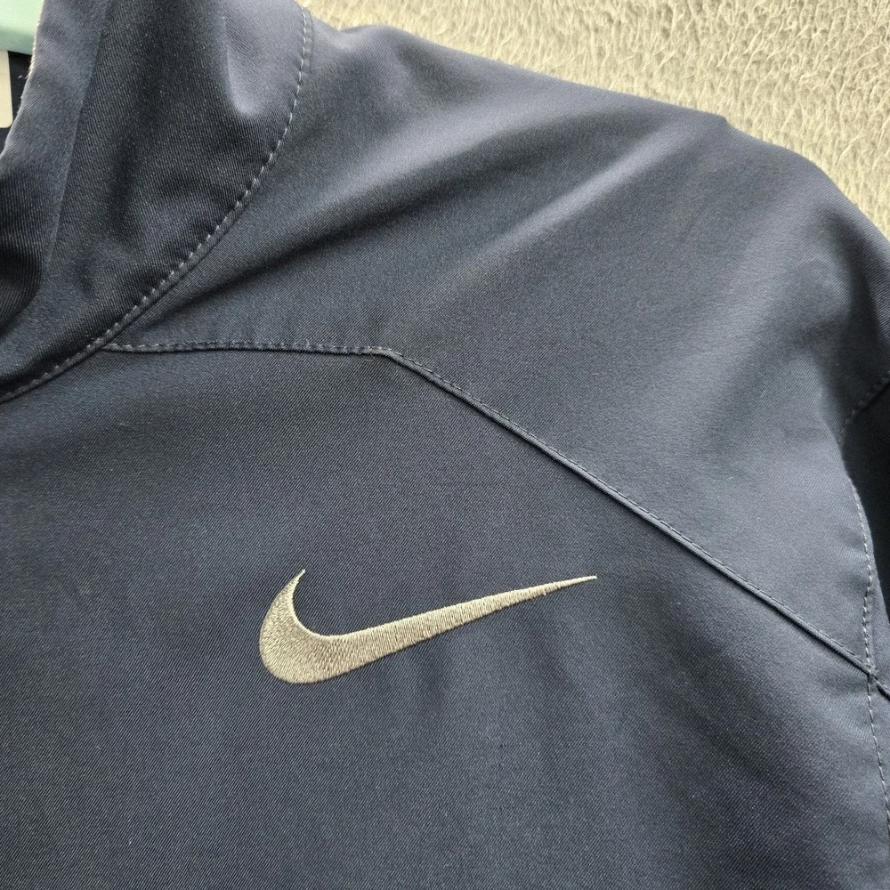 Nike Men Jacket L Blue Dri-Fit Activewear Logo Zipper‎ Long Sleeve